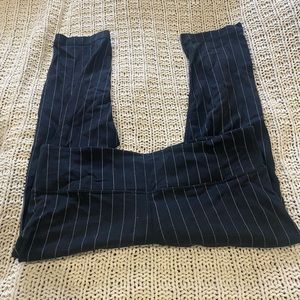 Pinstripe lululemon crops
